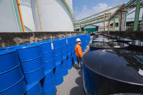 Bulk Chemical Supply Insights for Industrial Demand Logistics and Supply Management